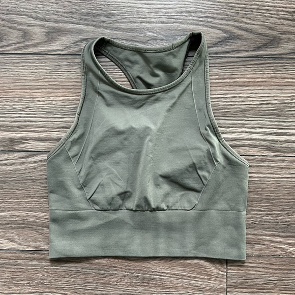 Lululemon Ebb to Train Bra - Grey Sage Size 6 - Picture 2 of 3